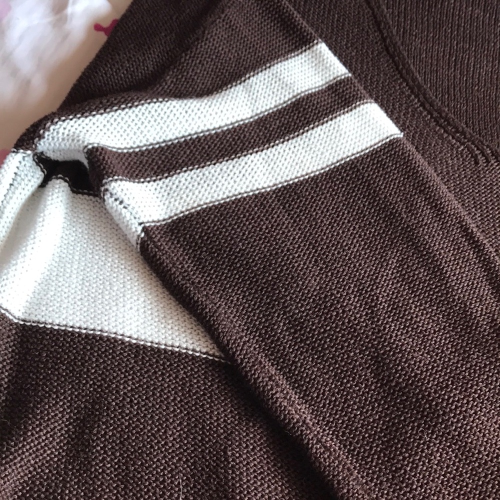 Sweater - Picture 2 of 3